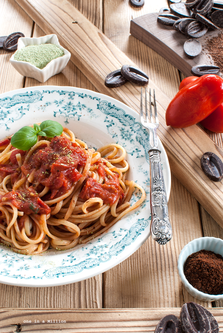 Linguine, pasta al pomodoro, sugo, basilico, cioccolato, pomodoro, sedano polvere, chiodi garofano, essiccato, essiccatore, cottura veloce