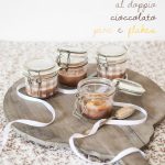 Crema al doppio cioccolato, pere e flakes (e trepidanti attese)